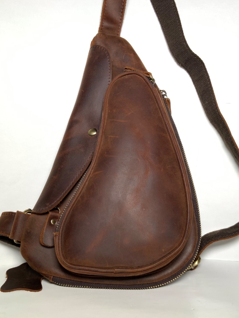 Leatherio men’s sling bag chest, shoulder crossbody bag backpack brown